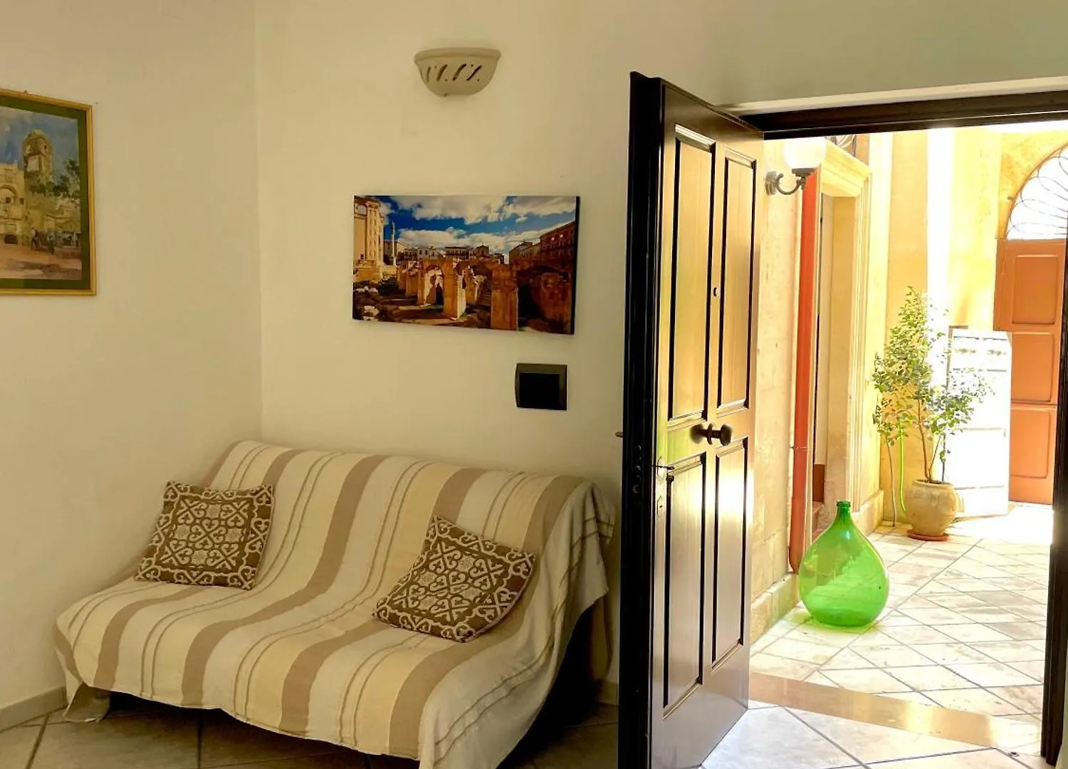 Mary Apt - Historical Residence- Lecce 0*,  Italy