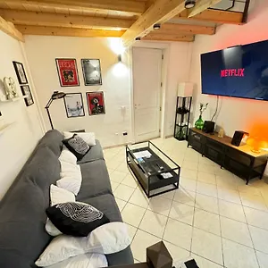 Appartamento San Lazzaro House A Few Steps From The Center, Lecce